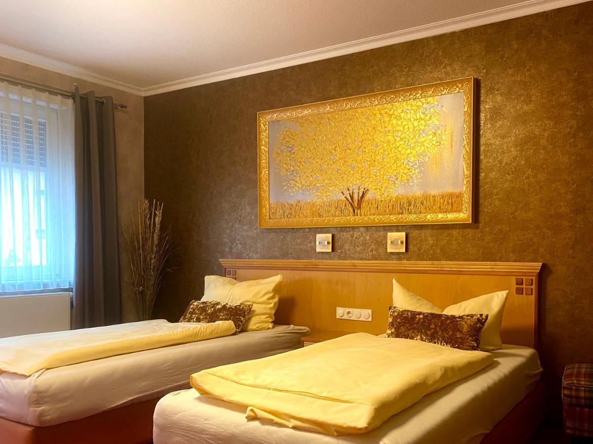 Querfurter Hof Hotel Buitenkant foto