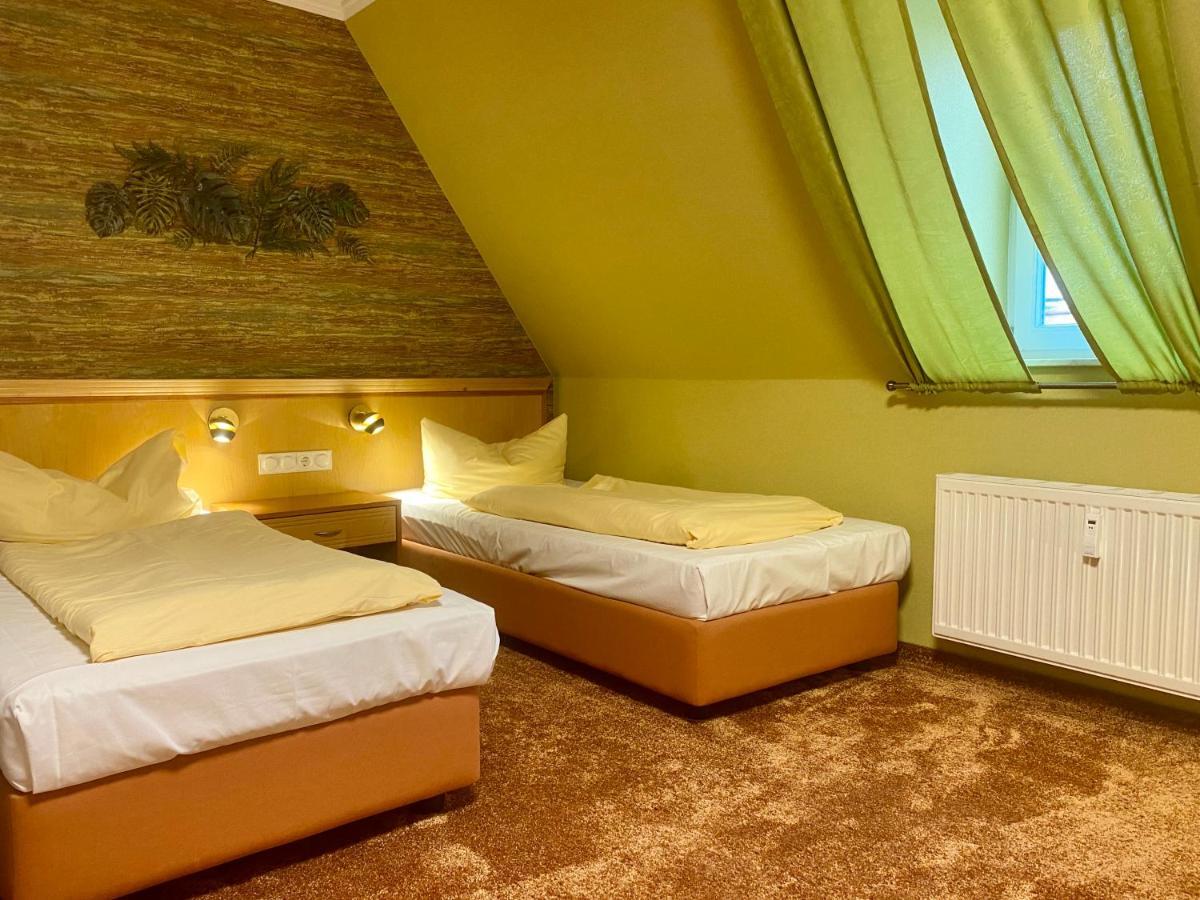Querfurter Hof Hotel Buitenkant foto