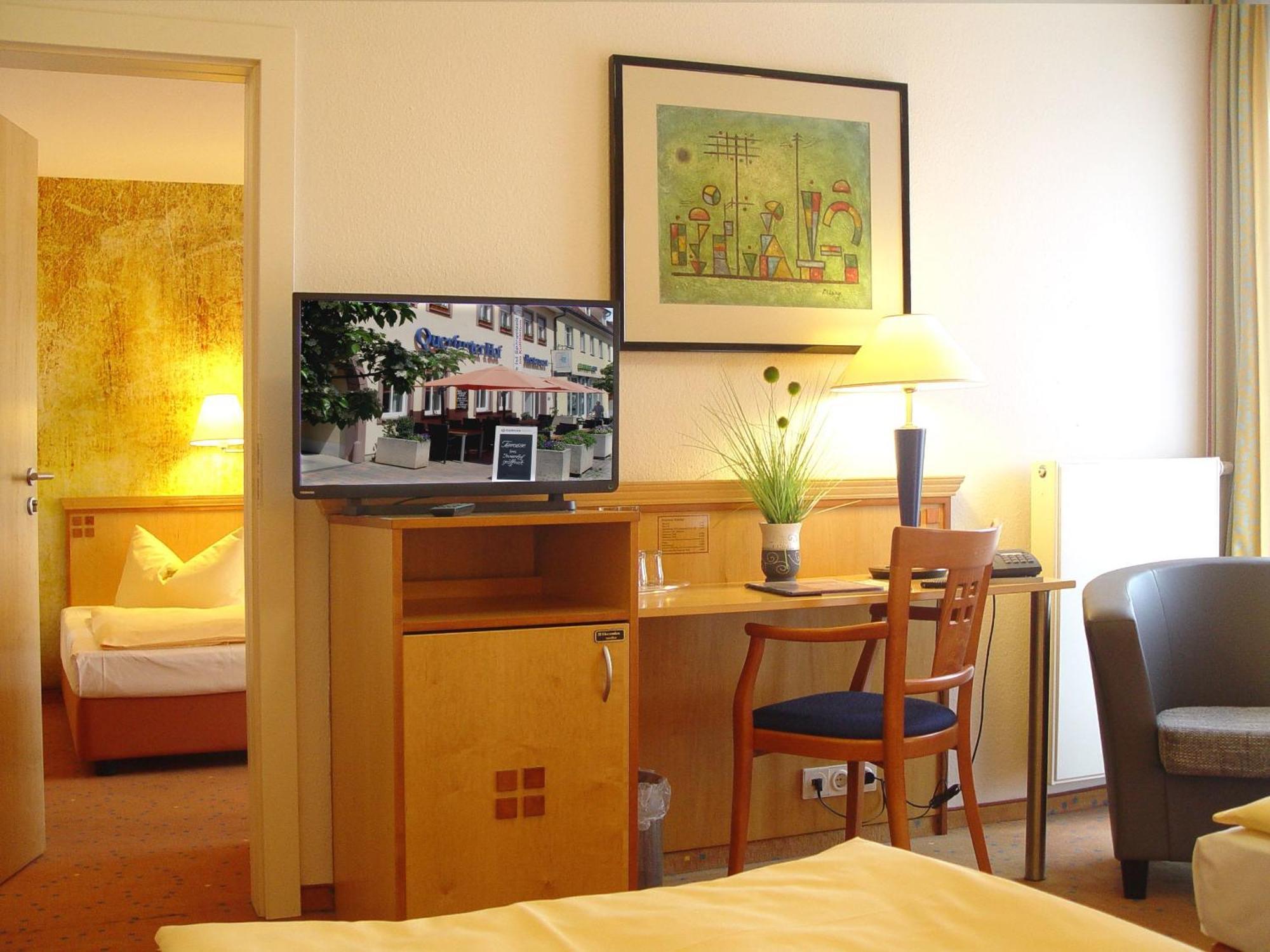 Querfurter Hof Hotel Buitenkant foto
